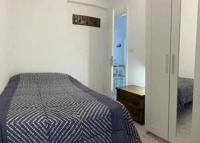 Luminoso Con Patio Y Jardin 아파트 *